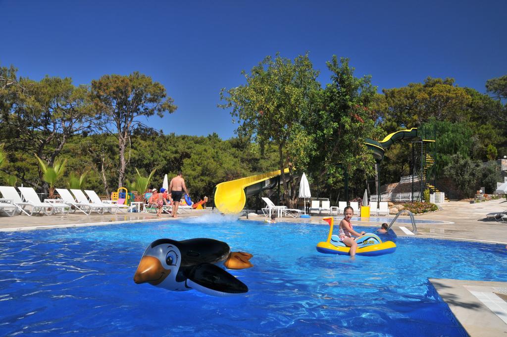Nicholas Park Hotel Олудениз Екстериор снимка